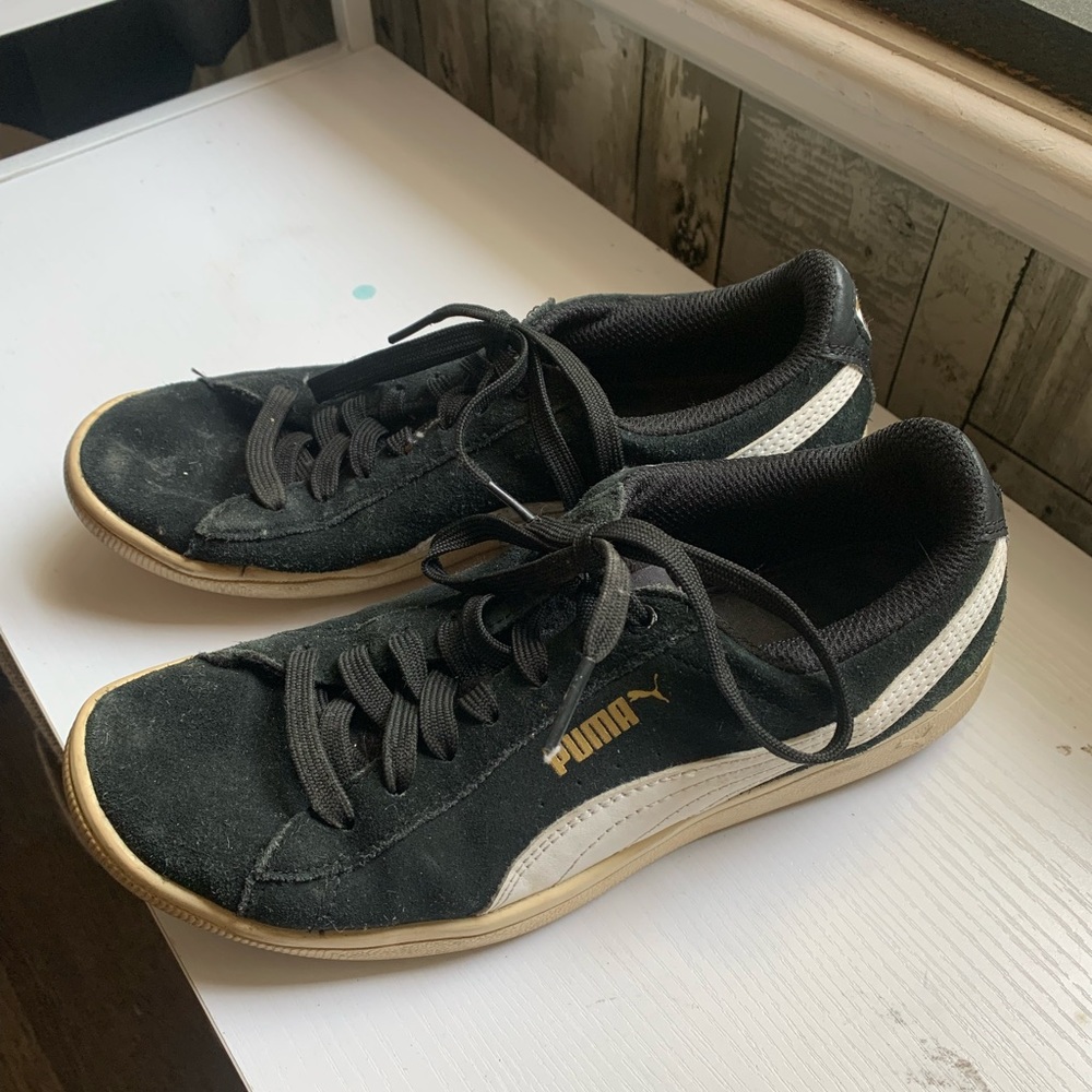 Puma Sneakers